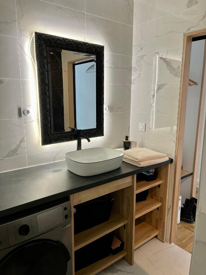 Ravissant Loft Avec Parking Souterrain Gratuit Sur Place 이브리쉬르센 외부 사진